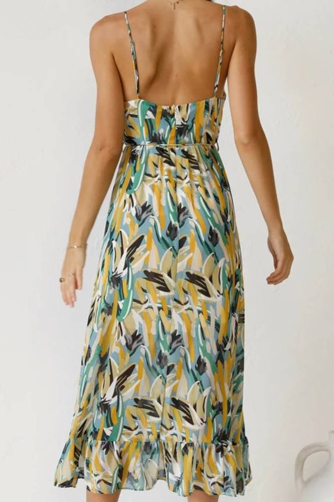 Sarina | Luftiges und elegantes Midikleid für stilvolle Sommertage