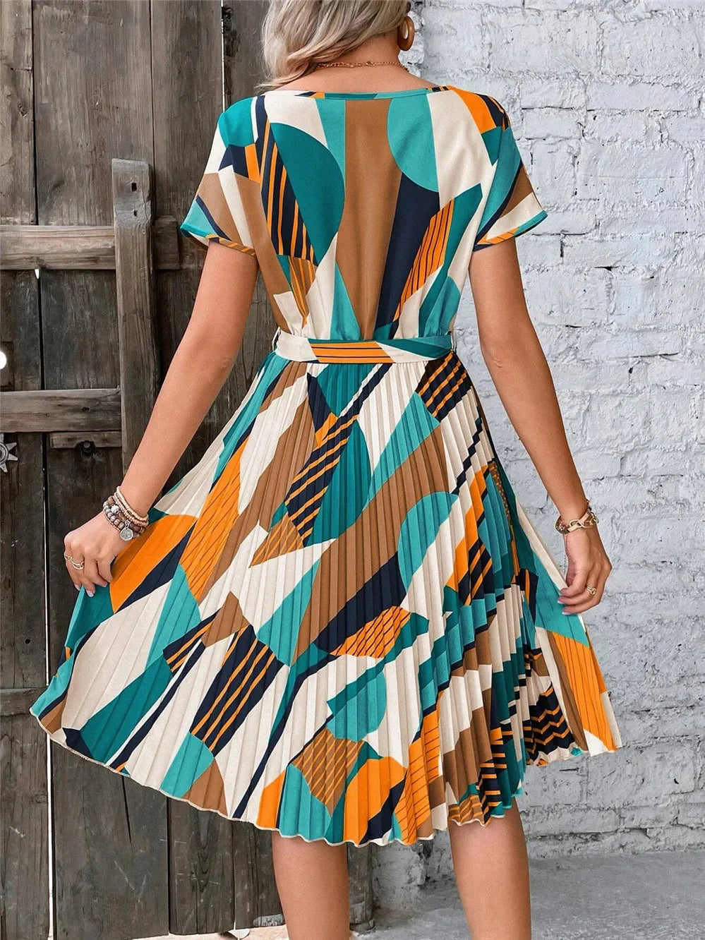 Naomy | Elegantes Kleid in mittlerer Länge