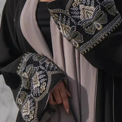 AZRA | Luftige Abaya mit elegantem Schnitt
